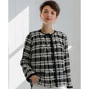 JM Collection Jacket WOmens Size Med Tweed Buttons Pocket Crew Long Sleeve Black